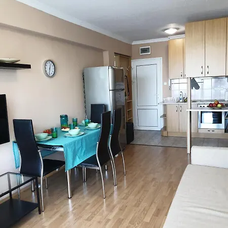 Beach Apartman *